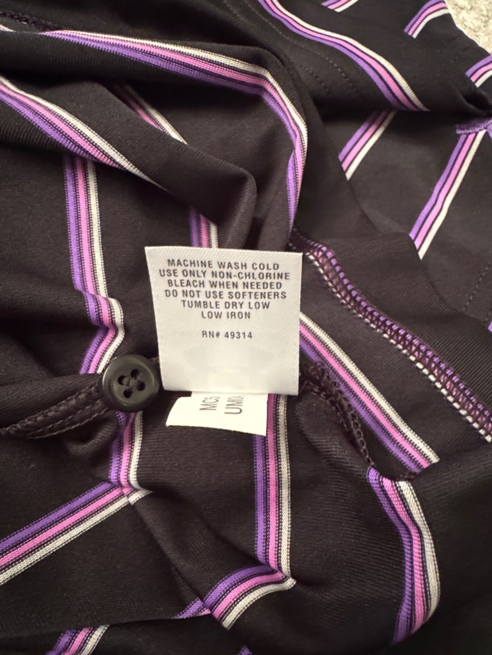 Under Armour Black Heatgear Polo with Purple Stripe Detail.  Medium. - Picture 6 of 7